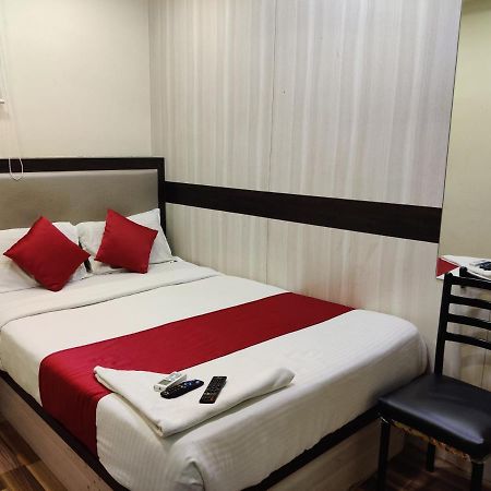 Hotel Happyland Mumbai Dış mekan fotoğraf