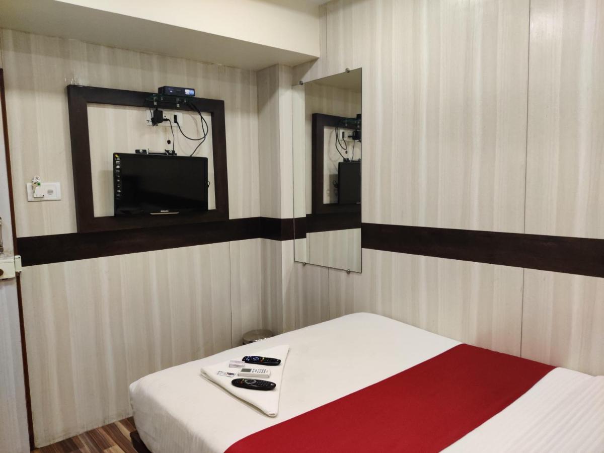 Hotel Happyland Mumbai Dış mekan fotoğraf