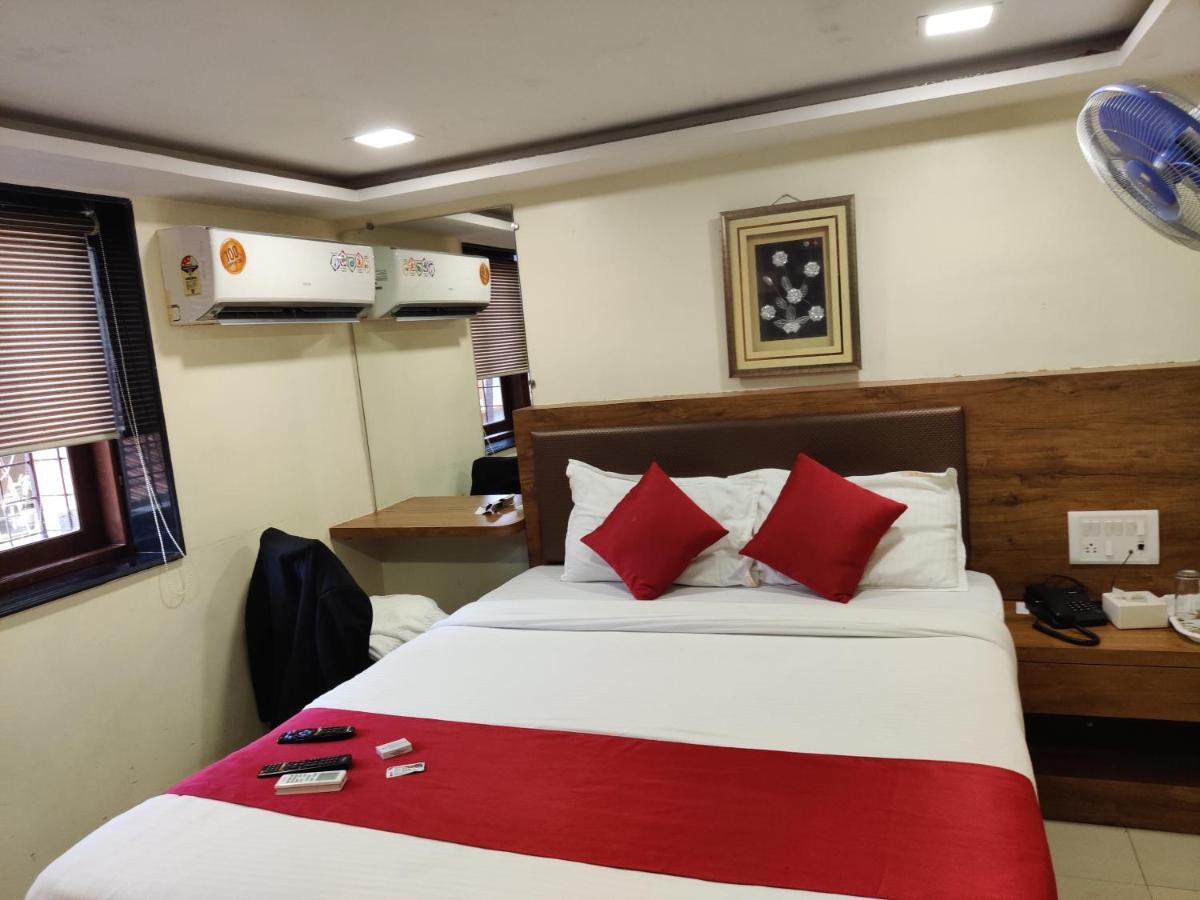 Hotel Happyland Mumbai Dış mekan fotoğraf