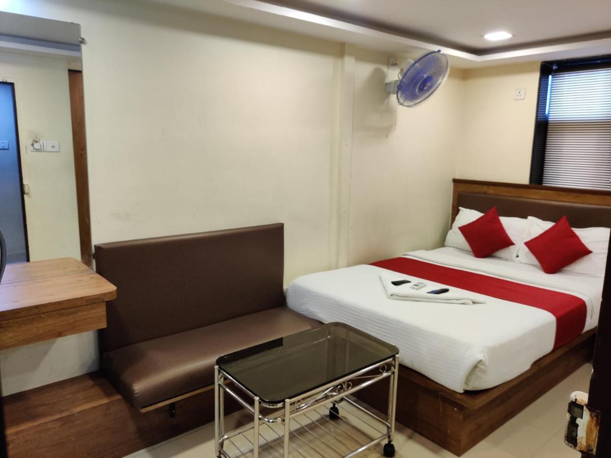 Hotel Happyland Mumbai Dış mekan fotoğraf
