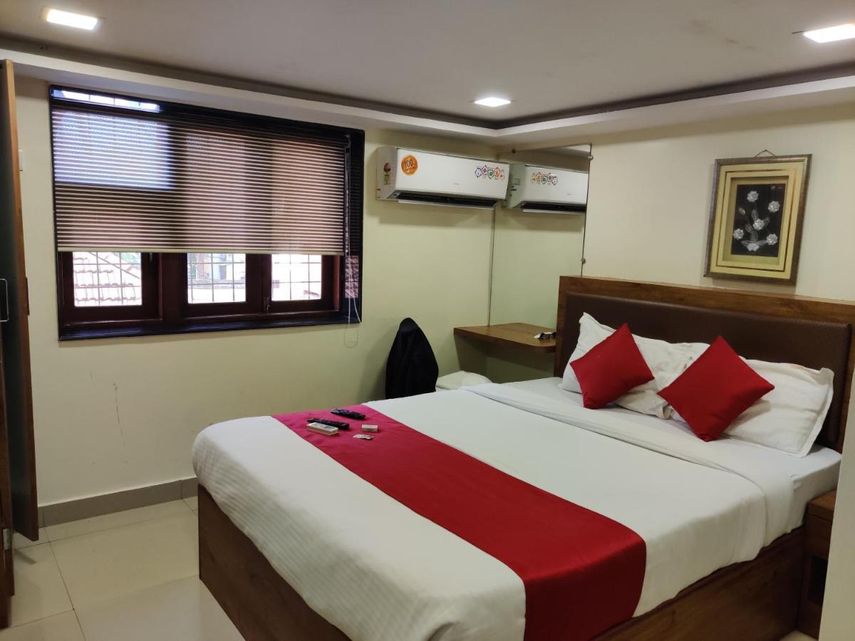 Hotel Happyland Mumbai Dış mekan fotoğraf