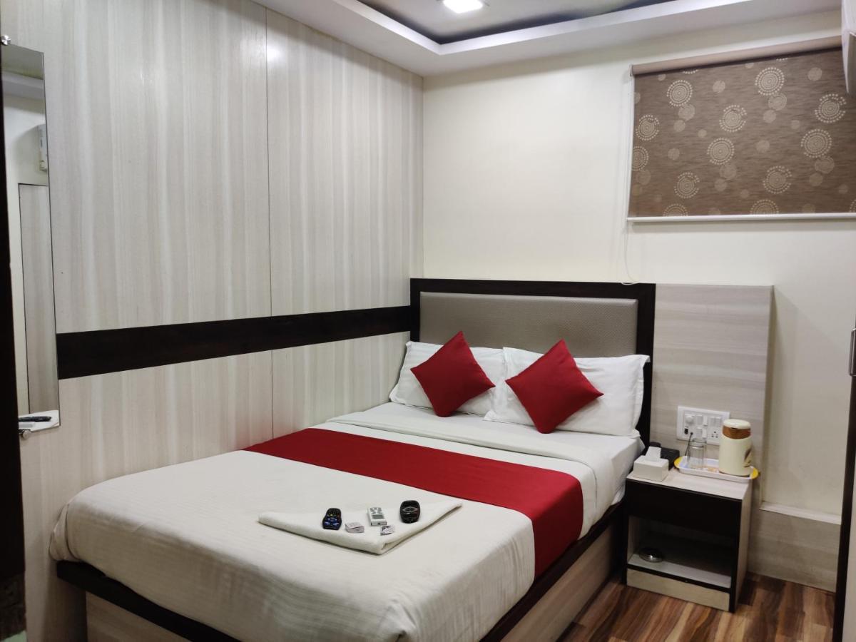 Hotel Happyland Mumbai Dış mekan fotoğraf